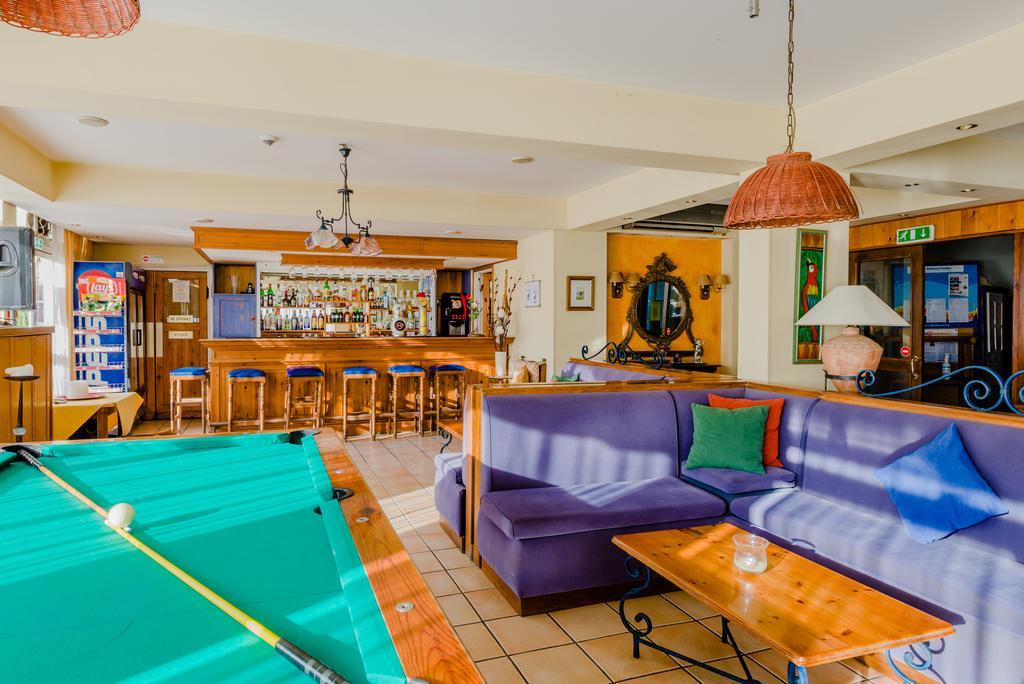 Estella Hotel Apartments Лімасол Екстер'єр фото
